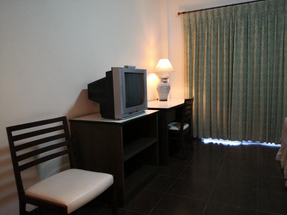 Baan Suksiri Hotel Hua Hin Exterior photo