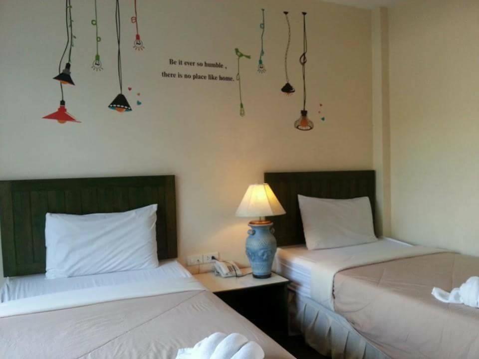 Baan Suksiri Hotel Hua Hin Exterior photo
