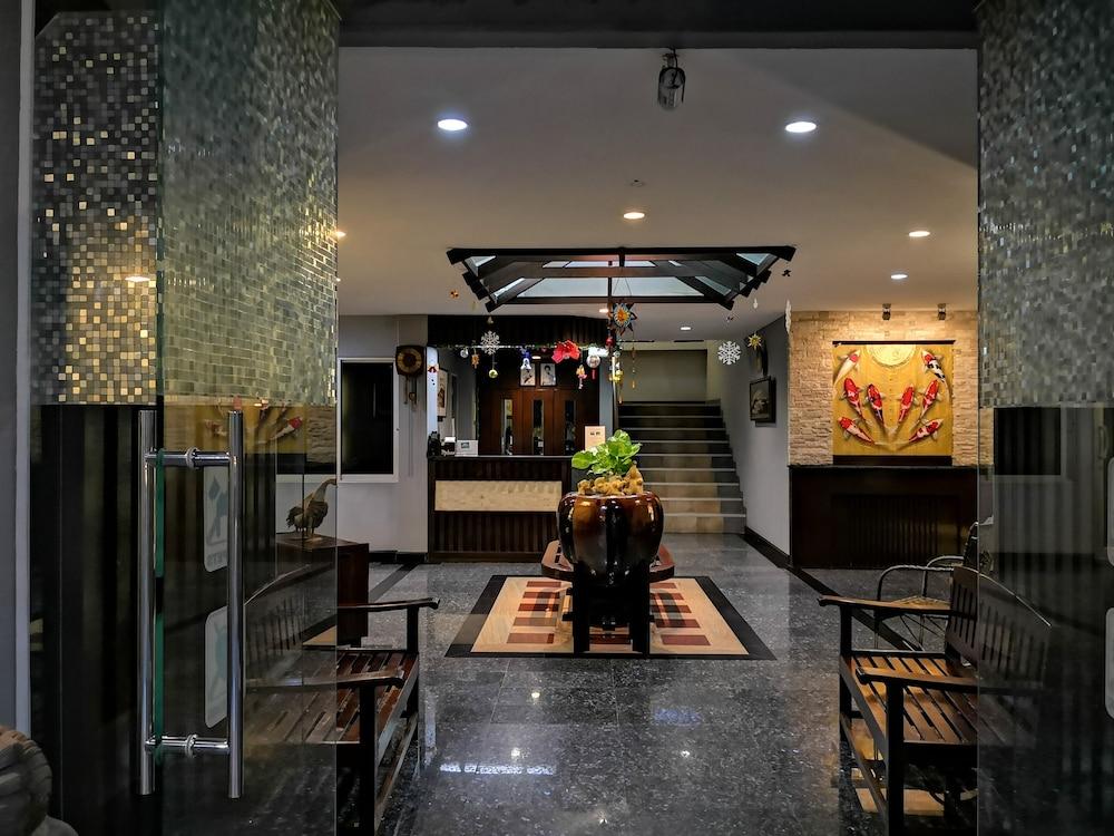 Baan Suksiri Hotel Hua Hin Exterior photo