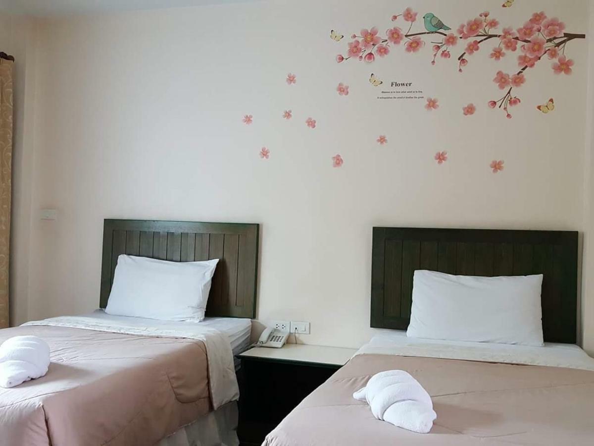 Baan Suksiri Hotel Hua Hin Exterior photo